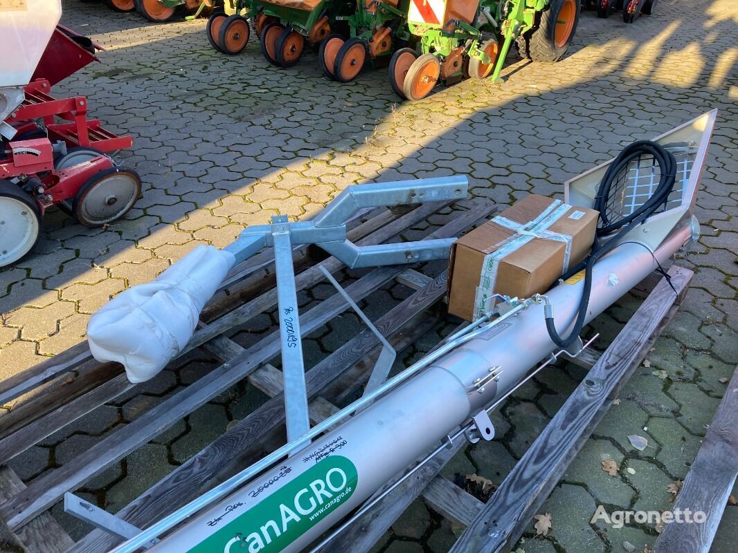 új CanAgro hydraulische Düngerbefüllschnecke csigás rakodógép