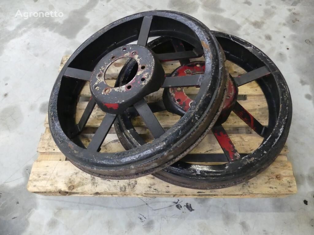 Lanz Bulldog steel wheel kerék