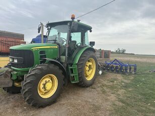 John Deere 6130 D kerekes traktor