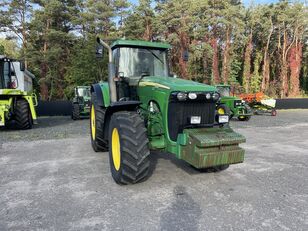 John Deere 8220 kerekes traktor