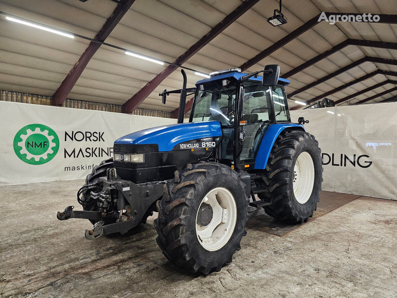 New Holland 8160 kerekes traktor
