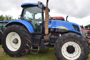 New Holland T 7040  kerekes traktor