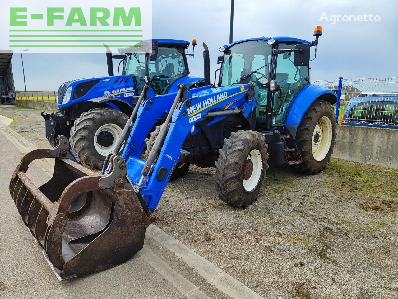 New Holland t5.95 dc kerekes traktor