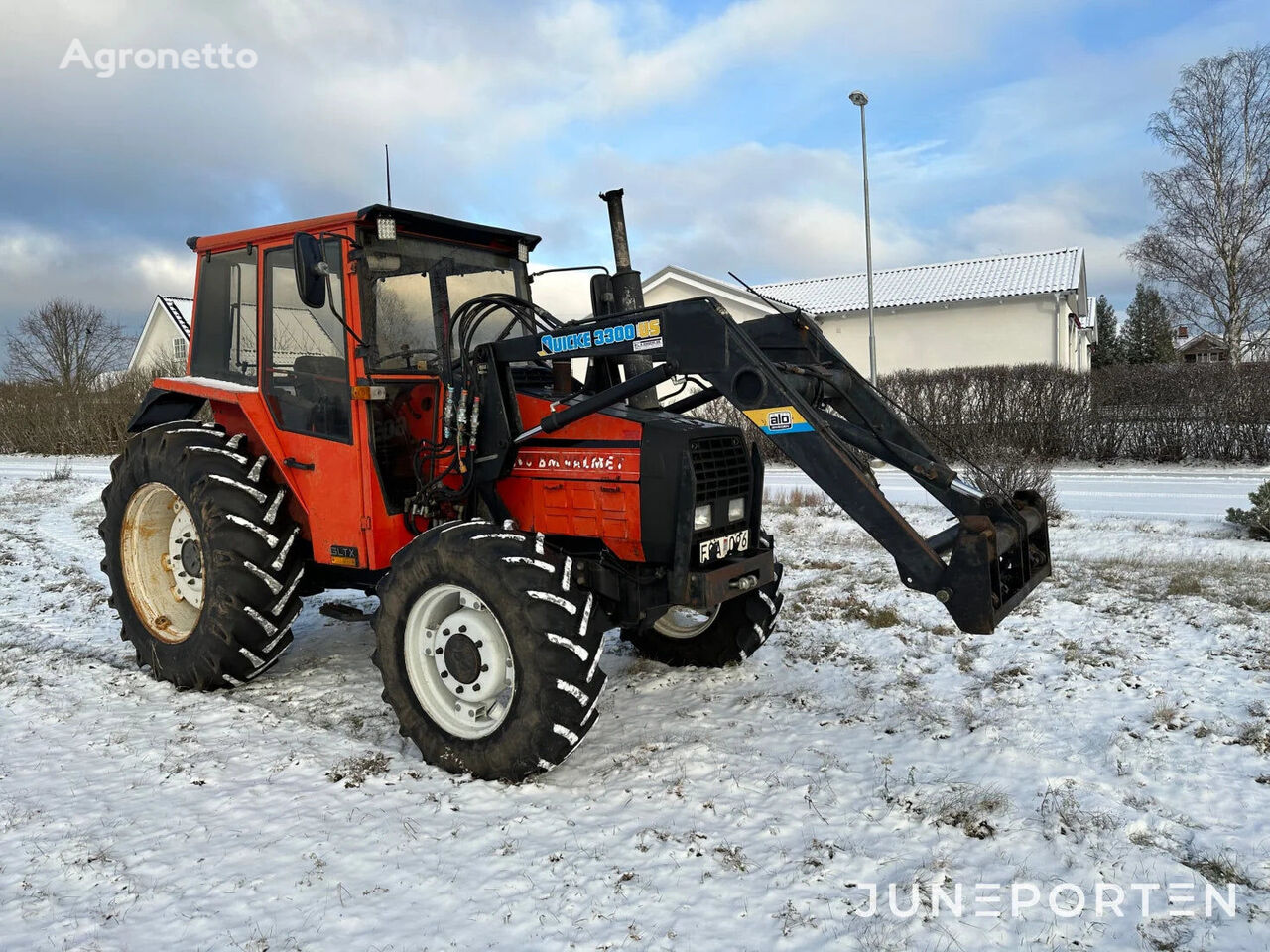 Volvo 605-4 kerekes traktor