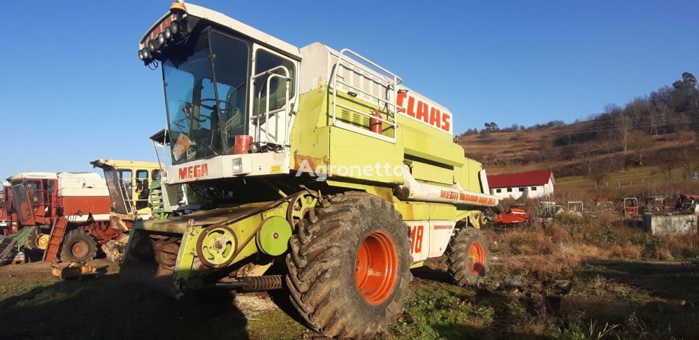 Claas Dominator 218 Dezmembram kombájn alkatrésznek